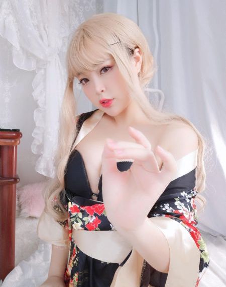 跨越8年的新娘
