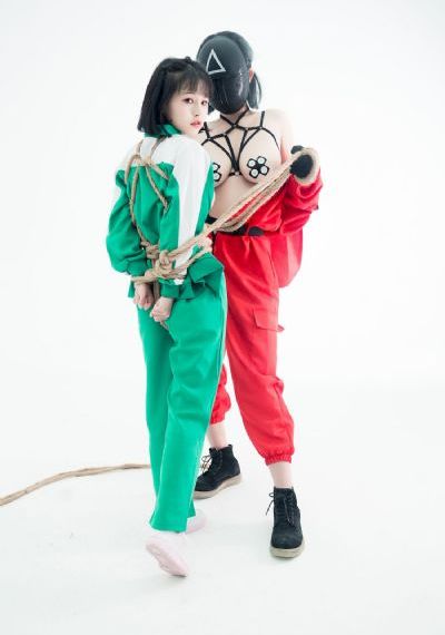 女按摩师在线播放