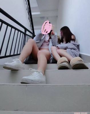 吴梦梦到粉丝家挑战视频