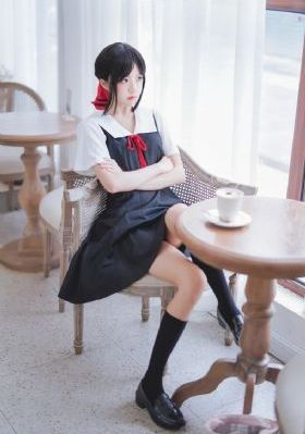 《笼中鸟》俄剧