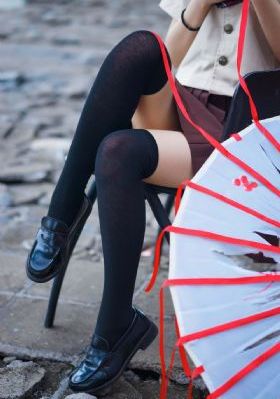 丰满的继母伦理中文字幕
