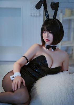笼中女囚在线观看